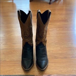 Women’s Justin boots